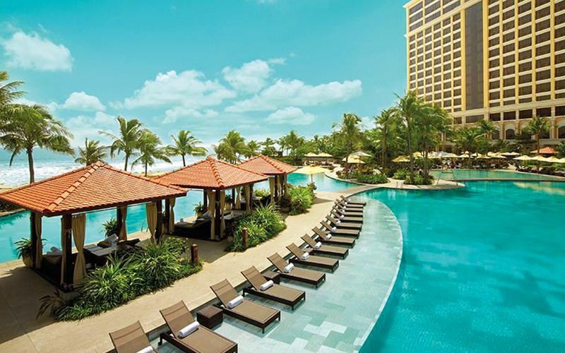 Trải nghiệm kỳ nghỉ đáng nhớ tại Hồ Tràm Strip